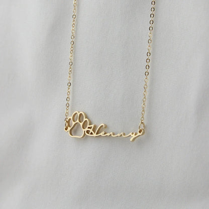 Personalized necklace with name and dog paw